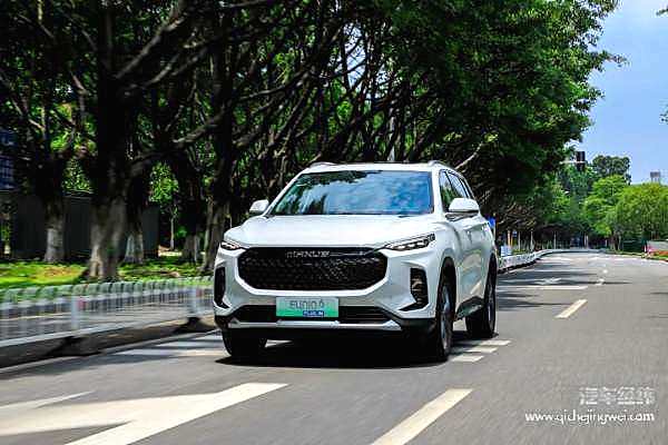 上汽大通MAXUS 2021款 EUNIQ 6焕新上市 起售价15.98万元