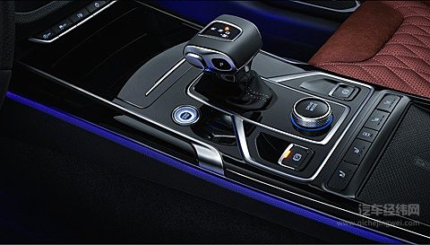 红旗HS5领衔/大众途观L/魏牌摩/三款20万元级别中型SUV怎么选？