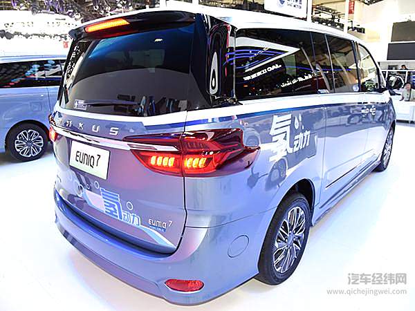 北京车展上“一枝独秀” 上汽大通踏入氢燃料电池乘用车领域  