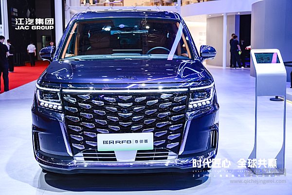 江淮瑞风RF8有华为加持 能否挑战比亚迪夏？