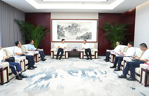 共謀發(fā)展|東風(fēng)股份與湖北機(jī)場集團(tuán)開展合作交流