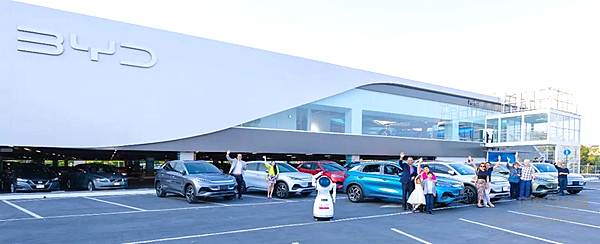 墨西哥城Liverpool经销商交车仪式