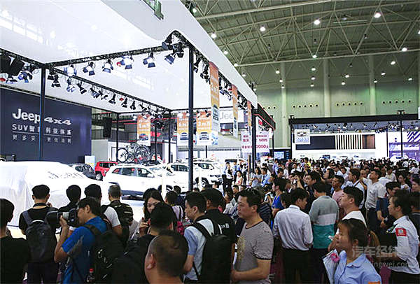 金秋送爽，2018第三届遵义国际车展与您约惠红城！