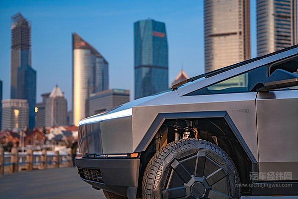 Cybertruc Vs F150 Lightning 谁是美国皮卡市场的新霸主