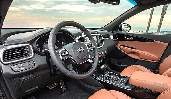 新款索兰托L升级而来 一切用实力说话