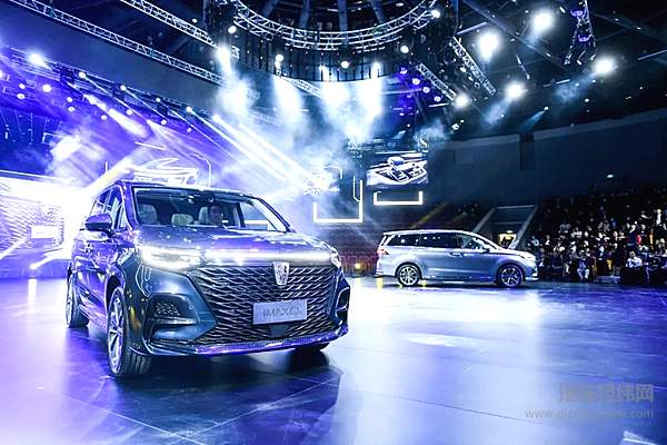 爆发式回暖 上汽乘用车“银十”​斩获增速和出口“双冠王”！