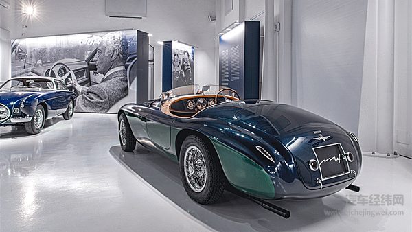 法拉利倾情策划百年纪念展 数台法拉利精品车型齐登场