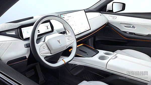 10万元左右可入手 深蓝SL03与小鹏MONA M03 谁更懂年轻人？