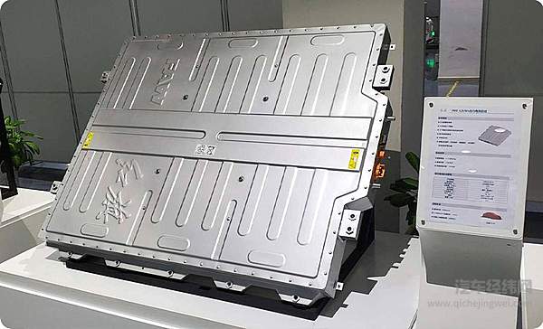 如此澎湃的动力 是红旗E-HS9的回应