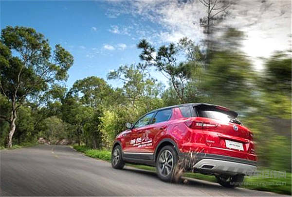 长安自动驾驶轻松打破吉尼斯纪录 上一个对手是自己！