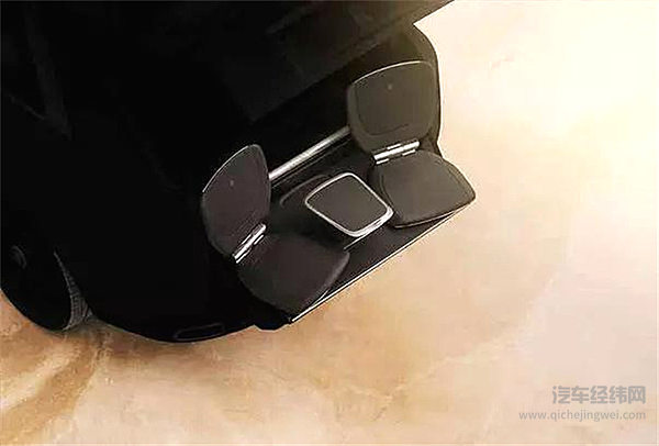 我膨胀了，带你看最贵的SUV劳斯莱斯·库里南！