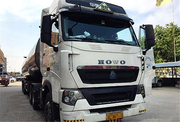 蔡洪建的百万公里路：开着T7H危化品车“撒野”的日子