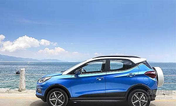 比亚迪出新口味了 三元锂套餐了解一下！