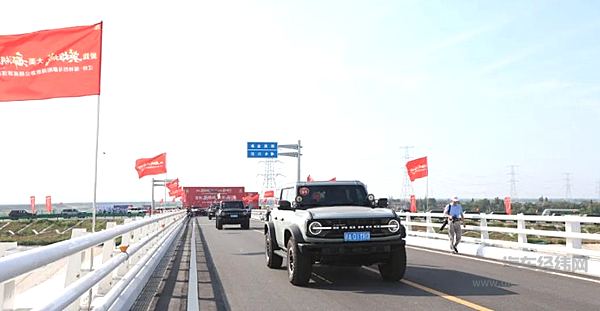 130台福特烈马驰骋鄱阳湖！打造
