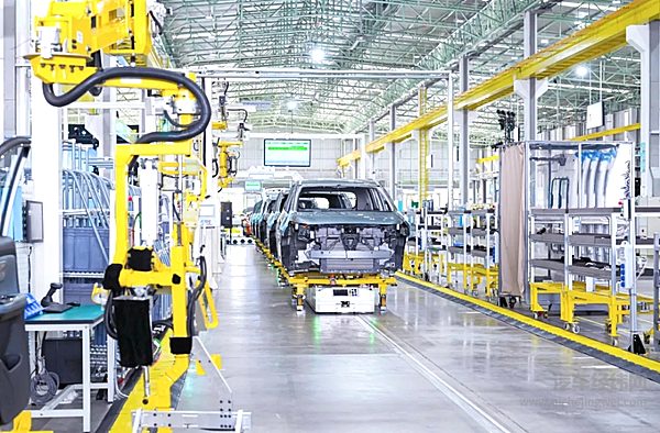 广汽埃安泰国智能工厂竣工 第二代AIONV全球同步下线