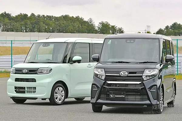 迷失的东京 觉醒的巨人