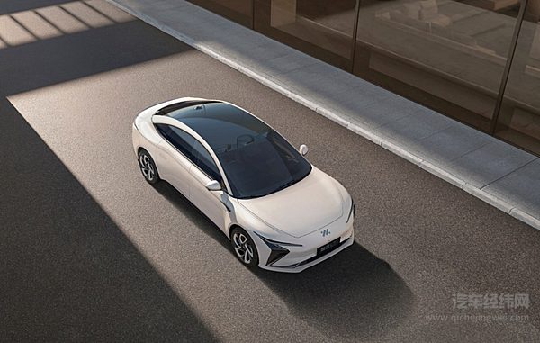 阿维塔12有华为加持 智己L7能否挑战？