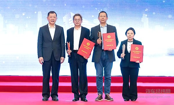 “孟少农贡献奖”获得者汪振晓：研发军车 敢向“无人区”挺进