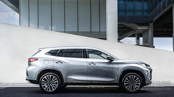 星途凌云王者版VS吉利博越L 谁是2.0T SUV中的优选项？