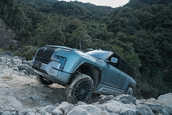 比亚迪仰望U8：以4大可靠性严苛测试 赋能用户品质用车