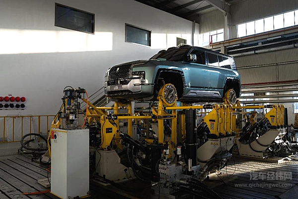 比亚迪仰望U8：以4大可靠性严苛测试 赋能用户品质用车