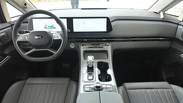 瑞风RF8 悦享系列上市 重新定义MPV性价比天花板