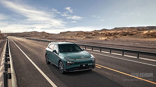 集体进入月销万辆俱乐部 蔚小理能否与传统厂商抗衡？