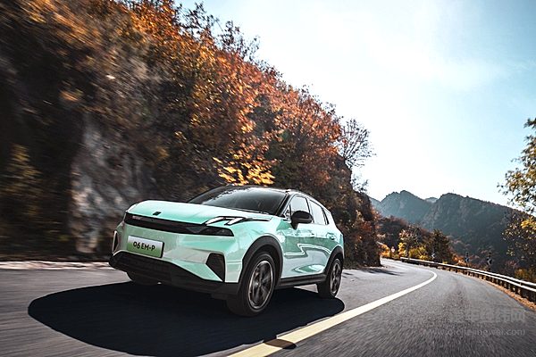 银河系列成功站稳 插混车型这个“宝”吉利汽车押对了？