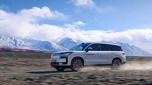 腾势汽车以科技护航EMBA戈友，正式成为戈20首席战略合作伙伴