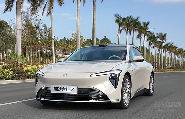 20万预算 别克至境L7能否挑战风云A9L？