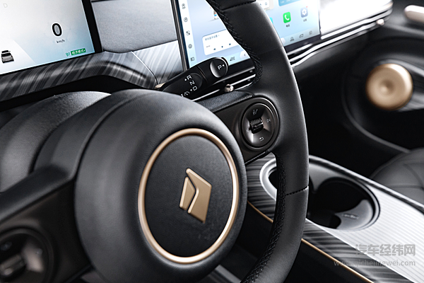 宝骏云朵宝石双色内饰细节首次曝光 打造史诗级