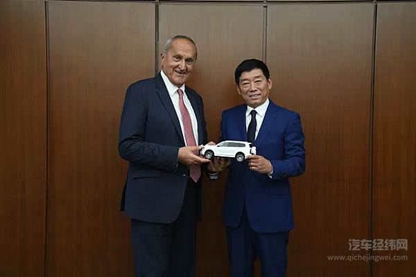 施雅德大使与长城汽车董事长魏建军