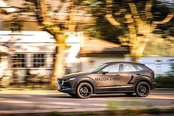 说好不造电动车的马自达 为什么也“真香”了？