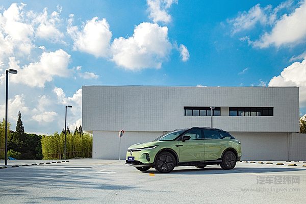 预售价20.99万起续航最高901km 岚图知音能否挑战特斯拉Model Y？