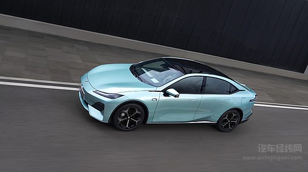 11.98万起售 小鹏MONA M03与深蓝SL03谁更具性价比？