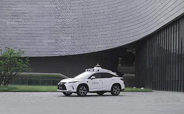 自动驾驶“领跑”人工智能赛道 2021世界人工智能大会描绘新蓝图