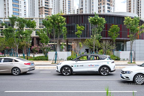 自动驾驶退潮 L4级别落地为何困难重重？