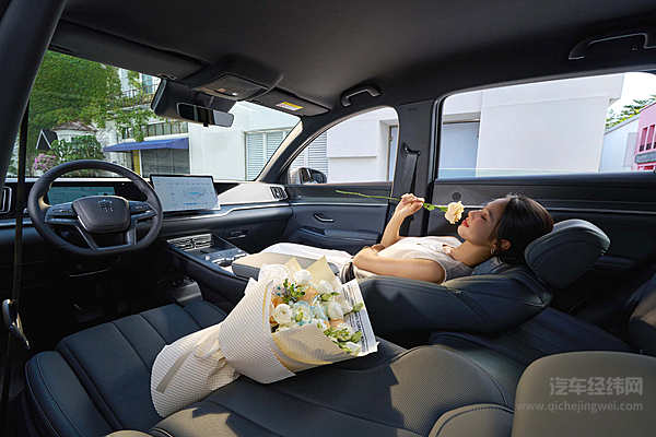 2026款宋L DM-i+宋Pro DM-i双车齐发 9.98-15.68万元覆盖多元需求