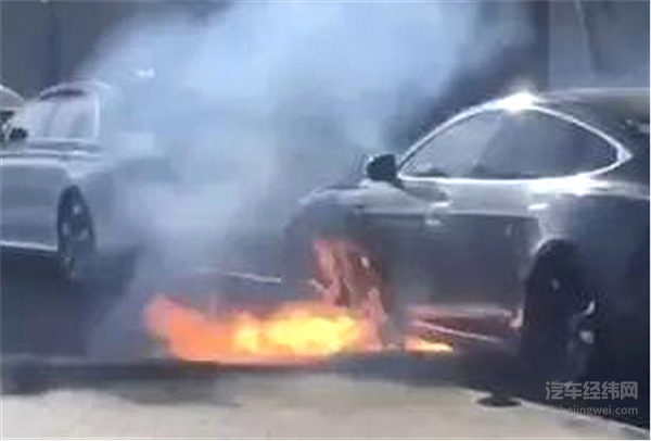 顶级流量也怕引火上身？