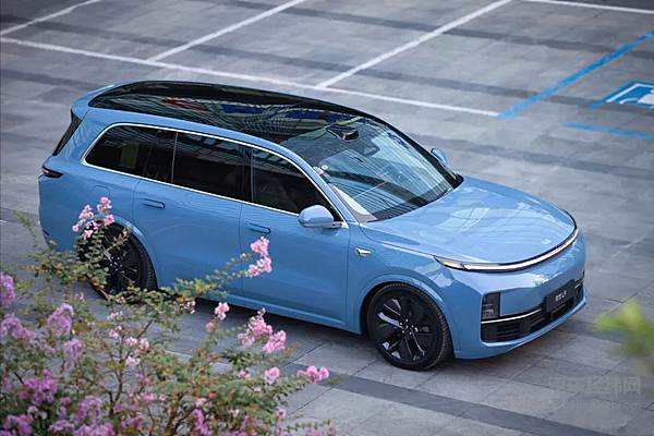 抢占50万高端SUV市场 理想L9和小鹏G9哪一款才是货真价实？