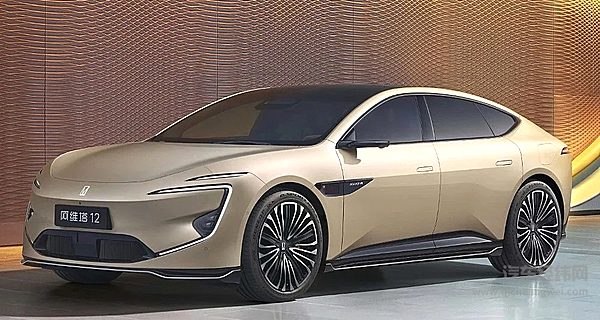 华为系中大型轿车二选一 岚图追光L与阿维塔12谁更强？