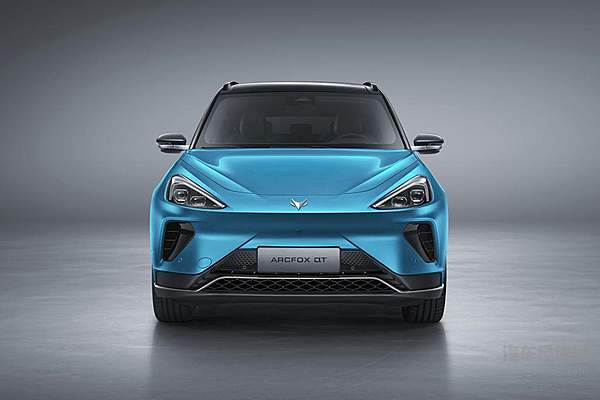 从ARCFOX αT来看 为何高端就要纯电？