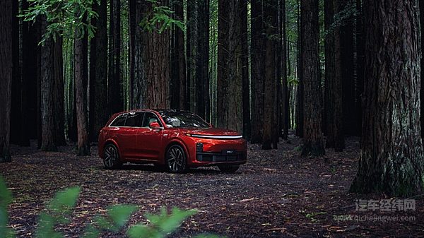 自动驾驶汽车灵异事件频发 到底是不是“虚头巴脑”