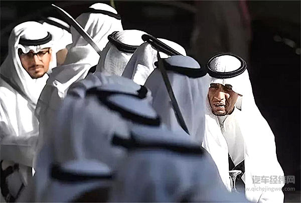 马斯克自述：我很痛苦，我一无所有，我不后悔