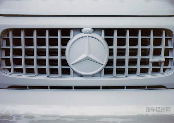 梅赛德斯-奔驰与Virgil Abloh 跨界力作G级艺术概念车揭晓