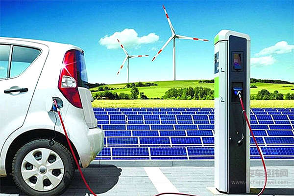 连富康都电动化了 新能源这条跑道上来了位“老前辈”！