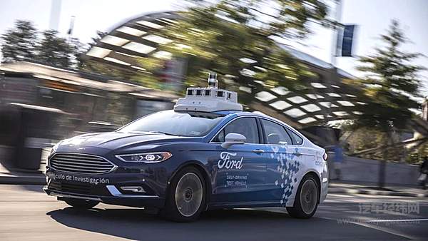 自动驾驶很火 火到烧钱！