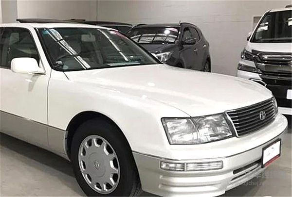 丰田Celsior 1997版