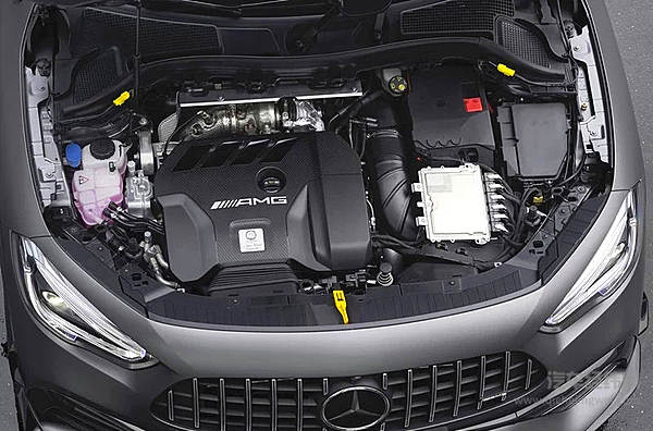 后浪们奋斗的“小目标” 梅赛德斯-AMG GLA45S进化2.0版