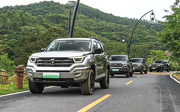 长城、比亚迪领衔众多品牌参与 新能源越野车真这么香？